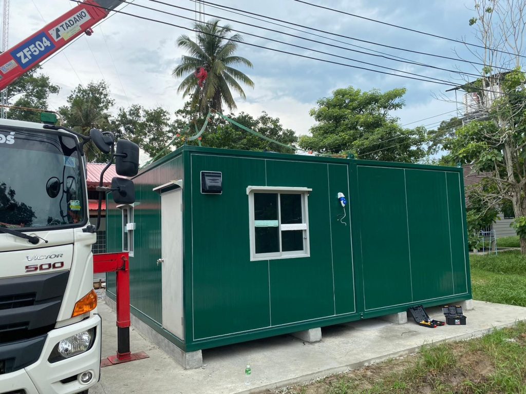 การประกอบตู้คอนเทนเนอร์ Prefab Office เป็นกระบวนการที่มีความซับซ้อน และต้องทำอย่างรอบคอบเพื่อให้ได้ผลงานที่มีคุณภาพและความปลอดภัย